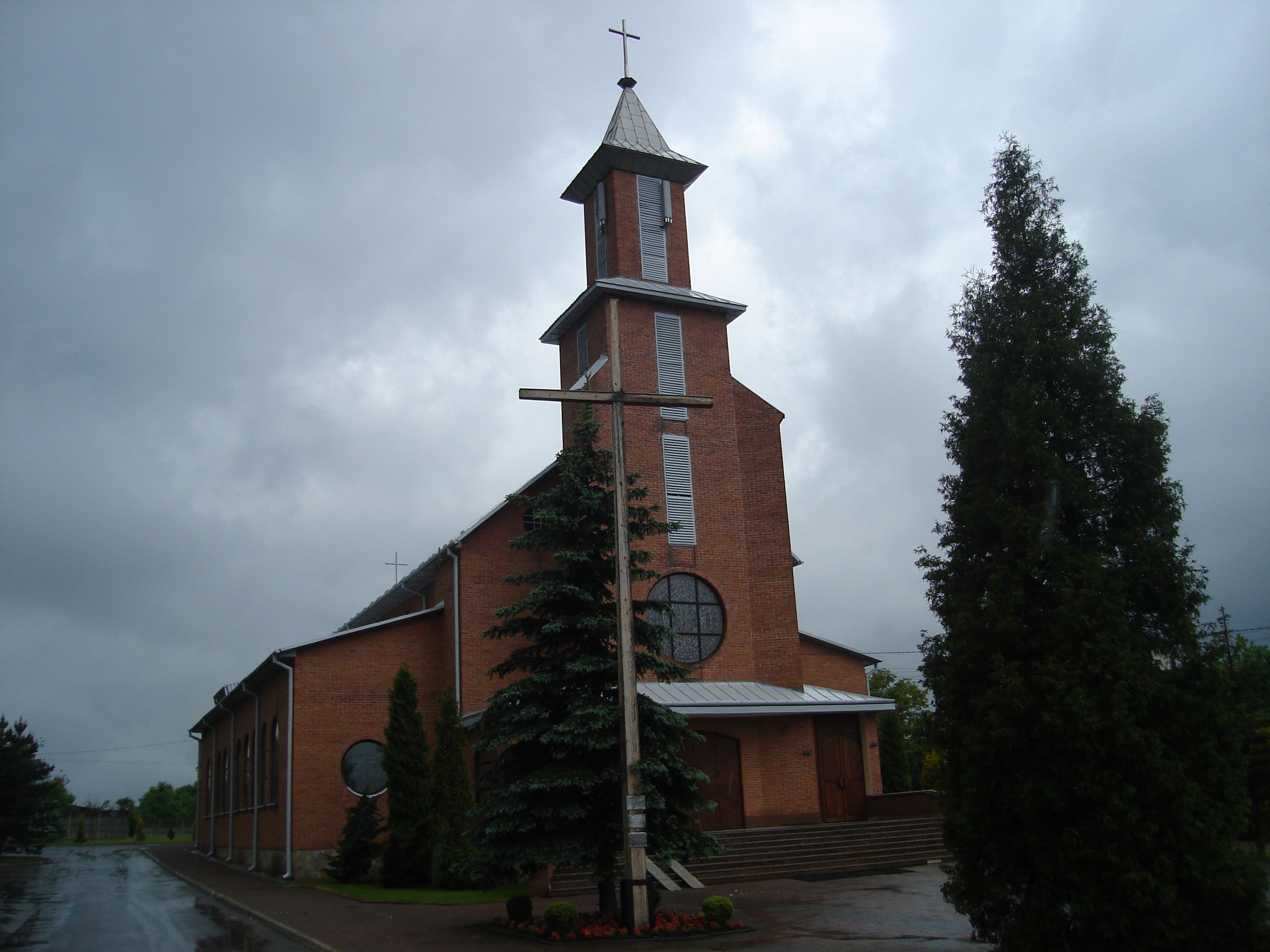 Parafia Niepokalanego Poczęcia Najświętszej Maryi Panny w Starachowicach